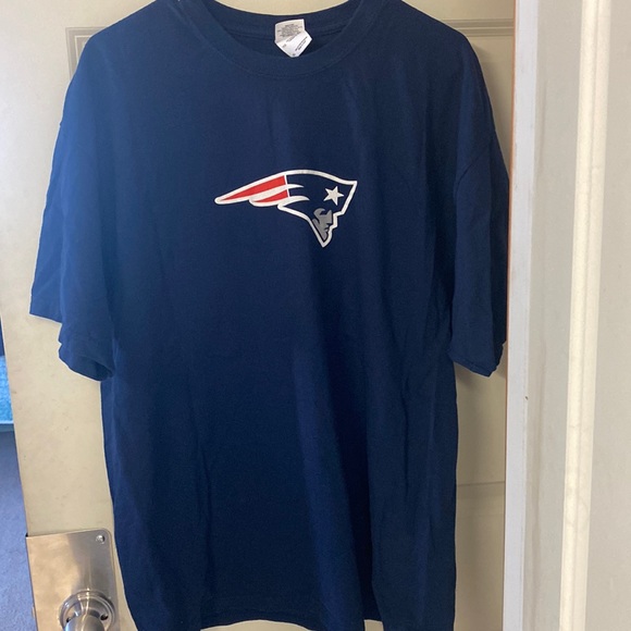 NE Patriots Tee XL - Picture 2 of 5